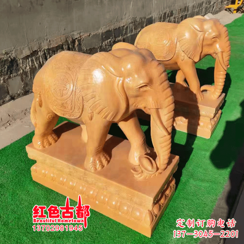 烟台银行门口的石雕大象