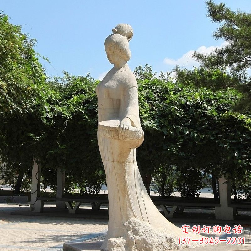 烟台园林历史人物著名美女秦罗敷砂岩石雕塑像
