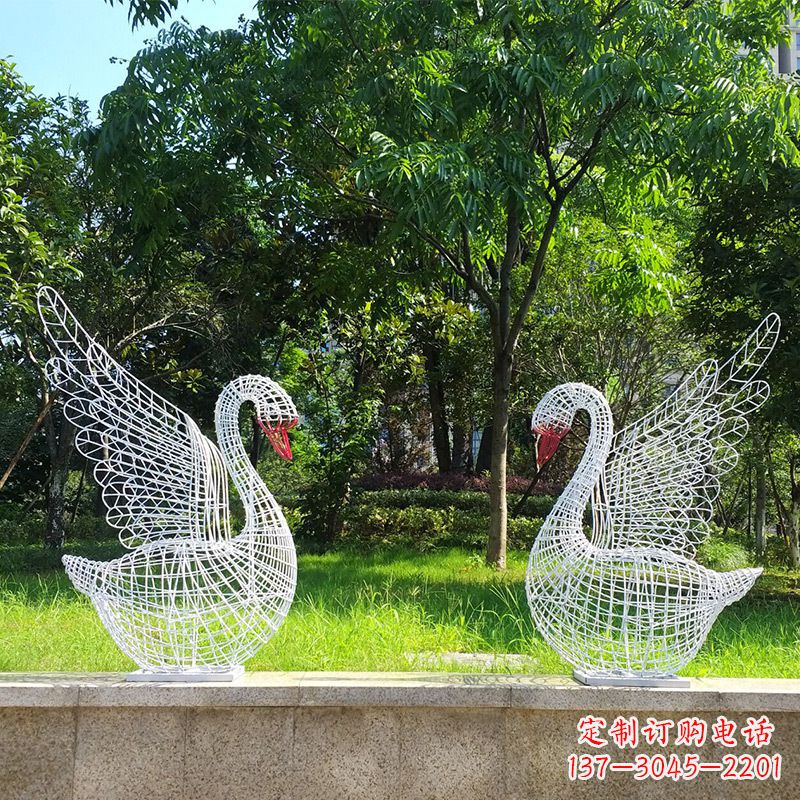 烟台展翅天鹅网格雕塑-上色款