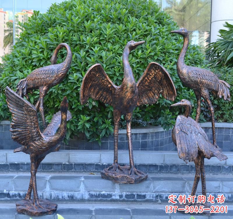烟台展翅仙鹤雕塑