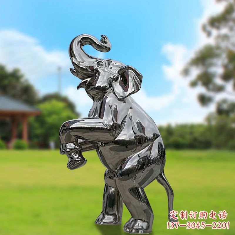 烟台站立的不锈钢小象雕塑