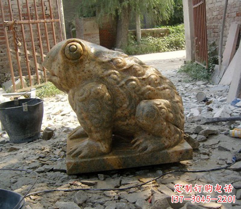 烟台招财青蛙石雕