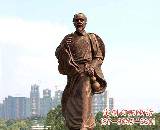 烟台中华古代名医华佗铜雕像