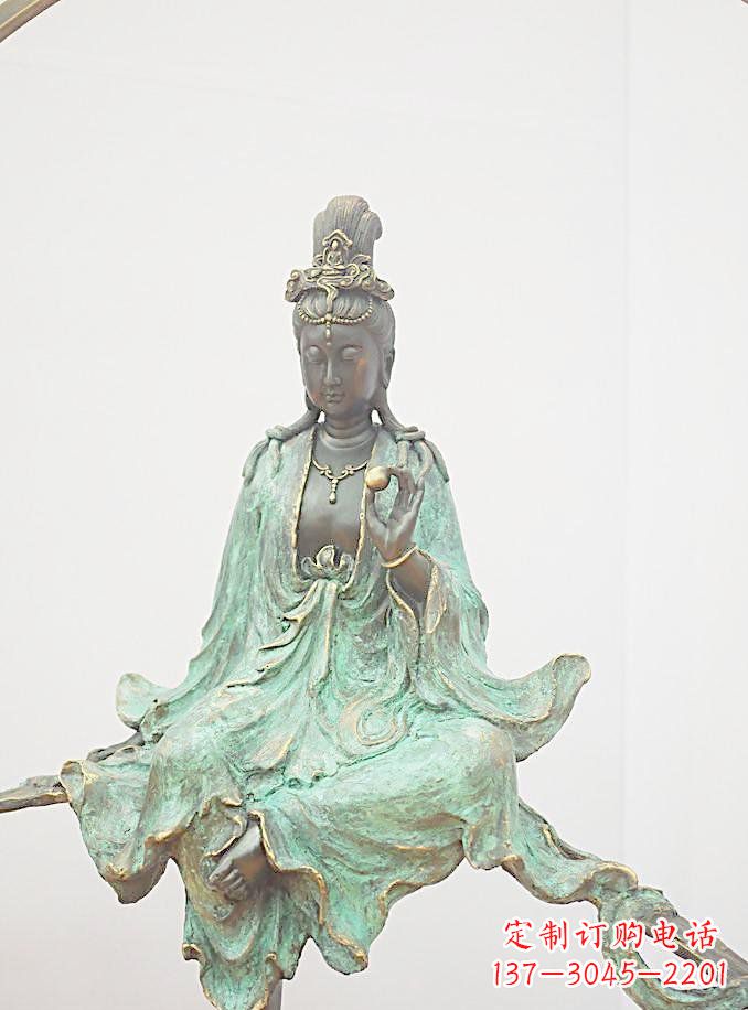 烟台铸铜观自在观音雕像