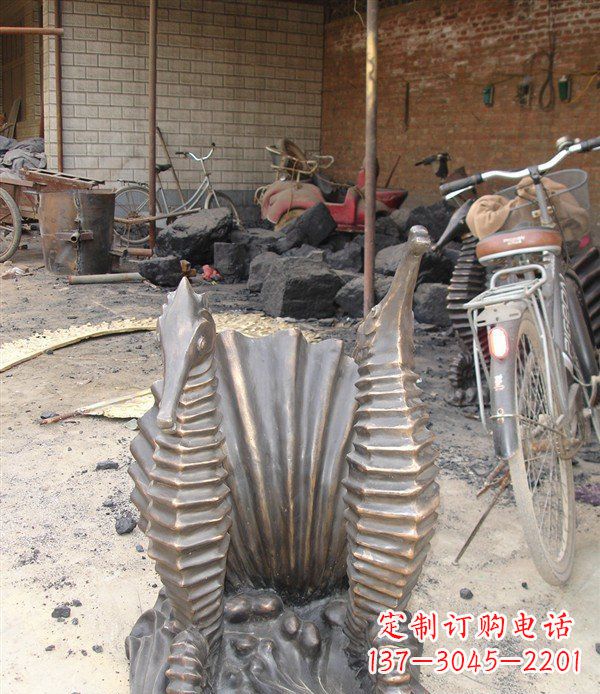 烟台铸铜海马小区动物铜雕
