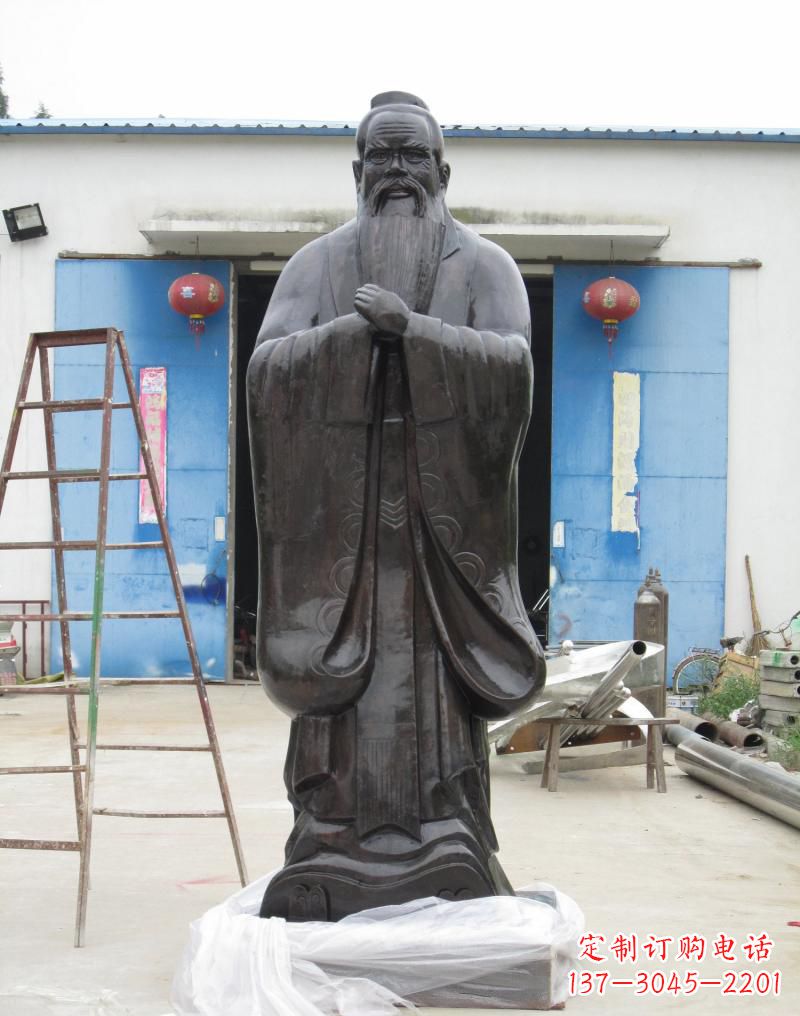 烟台铸铜孔子摆件