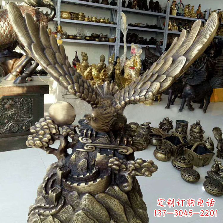 烟台铸铜老鹰雕塑