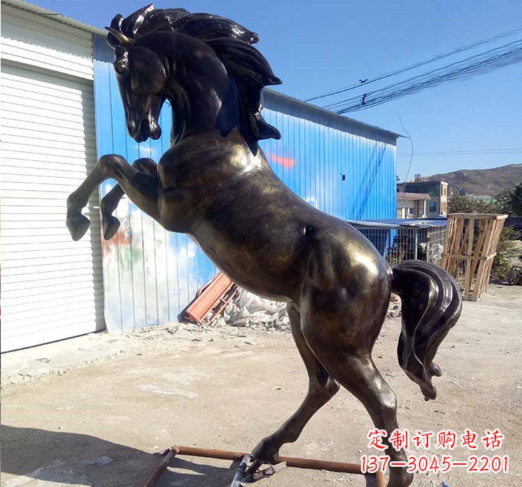 烟台铸铜立马