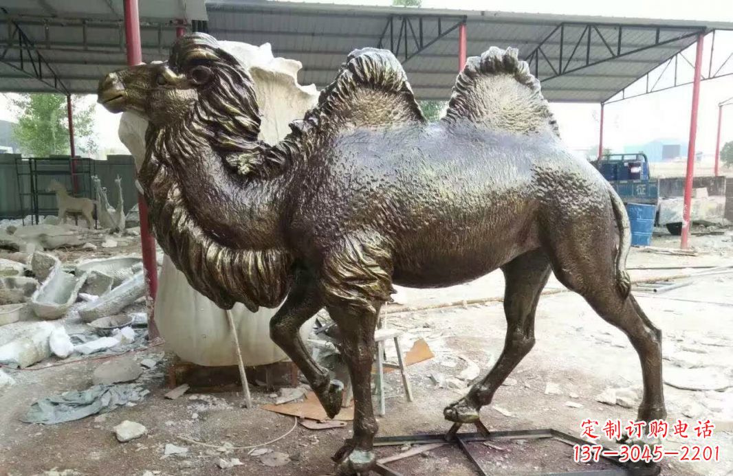 烟台铸铜骆驼雕塑 (2)