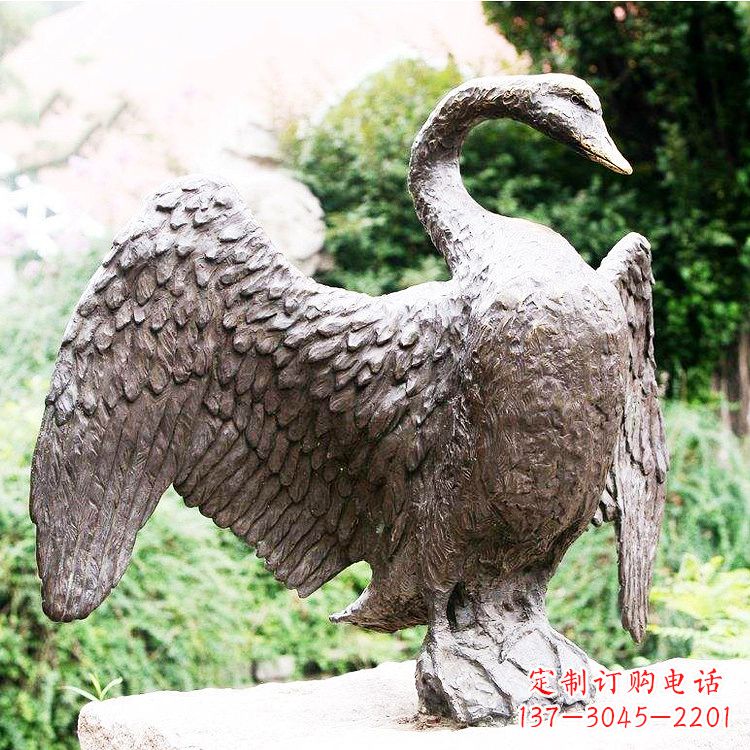 烟台铸铜天鹅雕塑