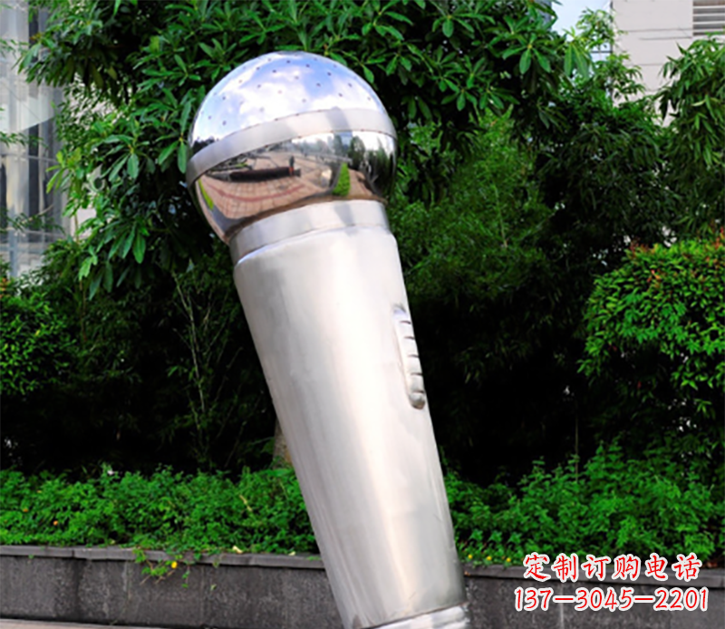 烟台不锈钢话筒景观雕塑
