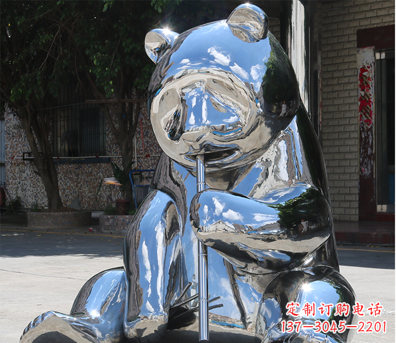 烟台熊猫雕塑-适用于广场花园景观镜面不锈钢熊猫雕塑
